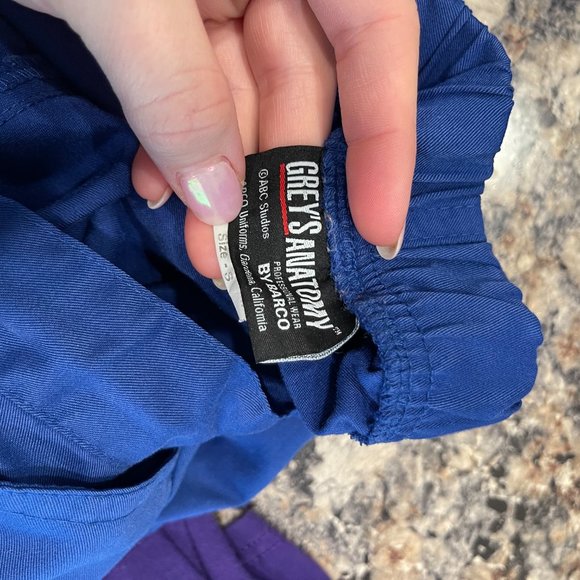 Grey's Anatomy Collection Classic 5 Pocket Drawstring Scrub Pants - Picture 4 of 4